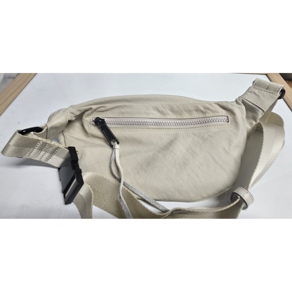 NWT REBECCA MINKOFF NYLON‎ belt bag bone Fanny pack main image 4